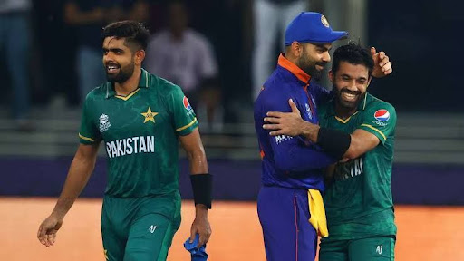 Surpassing Kohli, Babar Azam touched Rizwan